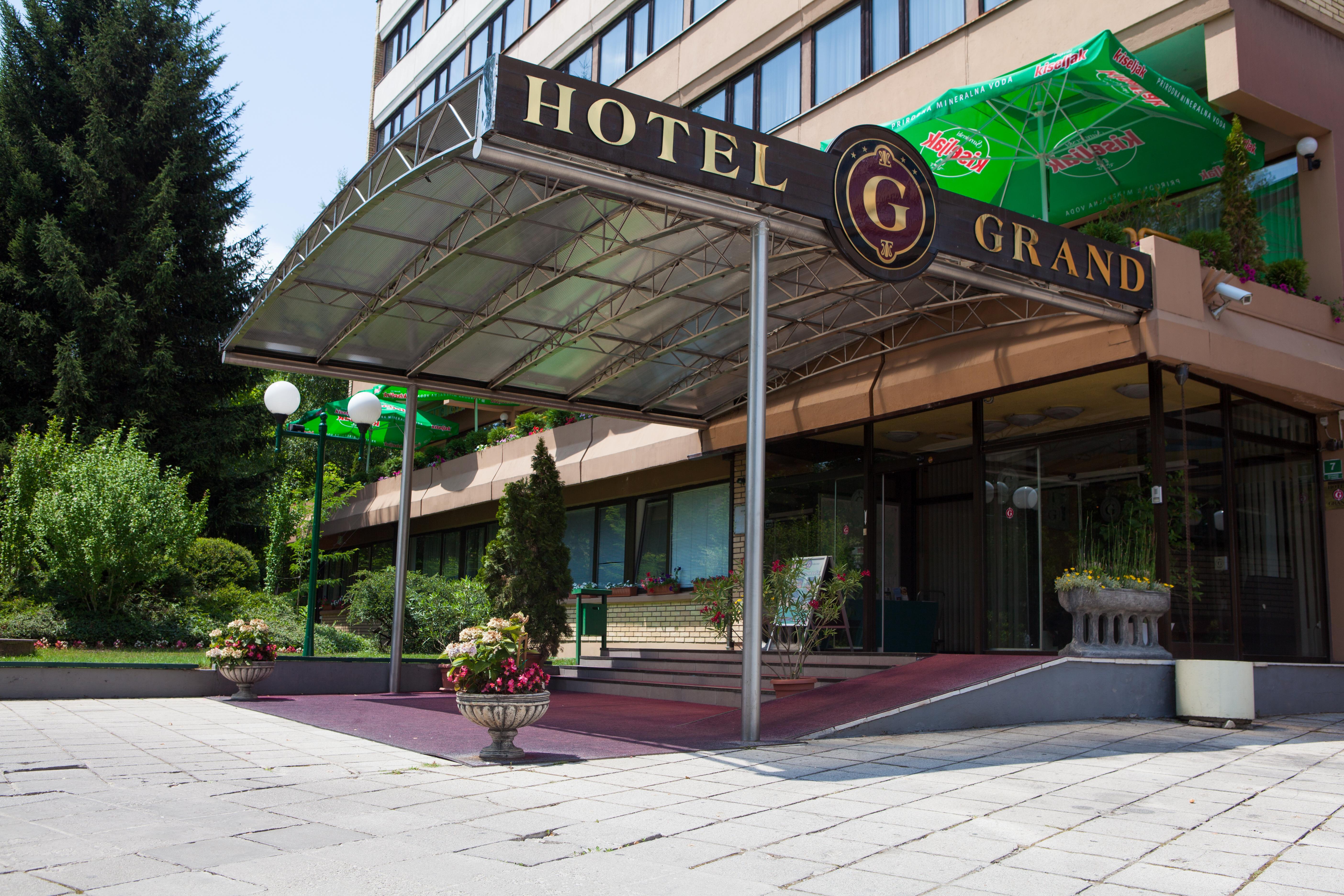 Hotel Grand Sarajevo Bagian luar foto
