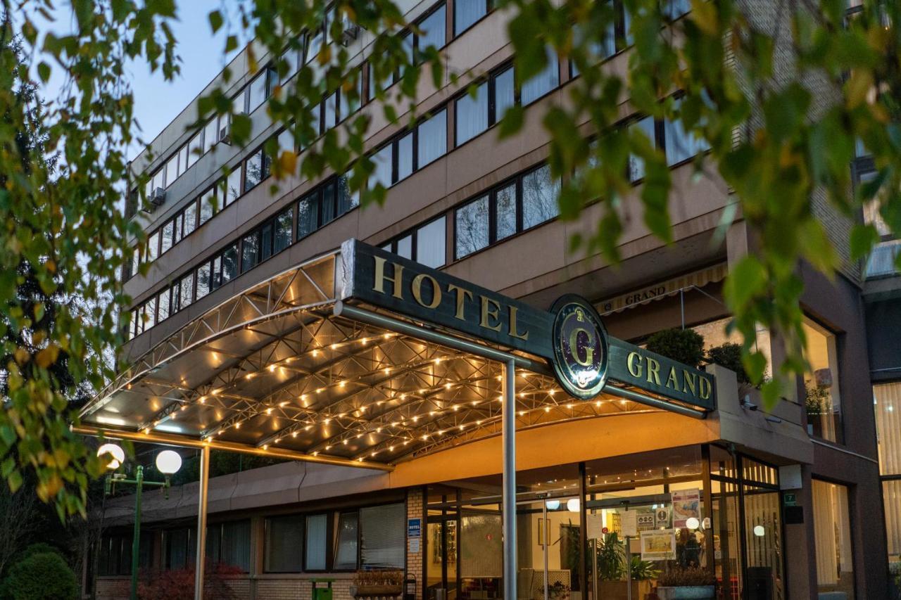 Hotel Grand Sarajevo Bagian luar foto